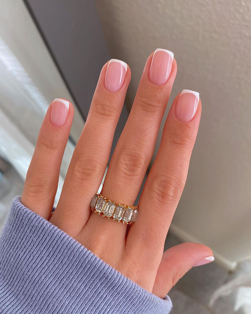 11 mẫu nail xinh xắn nhẹ nhàng, rất phù hợp để hội gái ngoan 'làm đỏm' dịp Tết - Ảnh 11. 11 mẫu nail xinh xắn nhẹ nhàng, rất phù hợp để hội gái ngoan 'làm đỏm' dịp Tết - Ảnh 11.